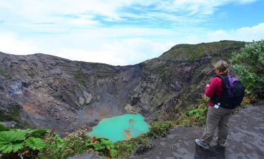 Cratère du volcan Irazú au Costa Rica